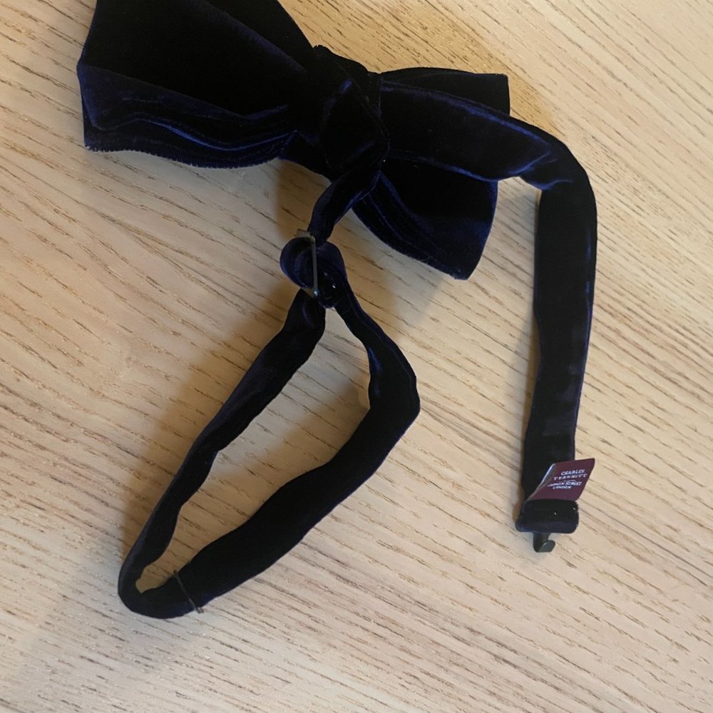 3 Bowties - image 6